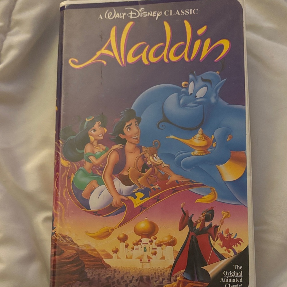 Walt Disney Classic Aladdin VHS - Black Diamond Edition